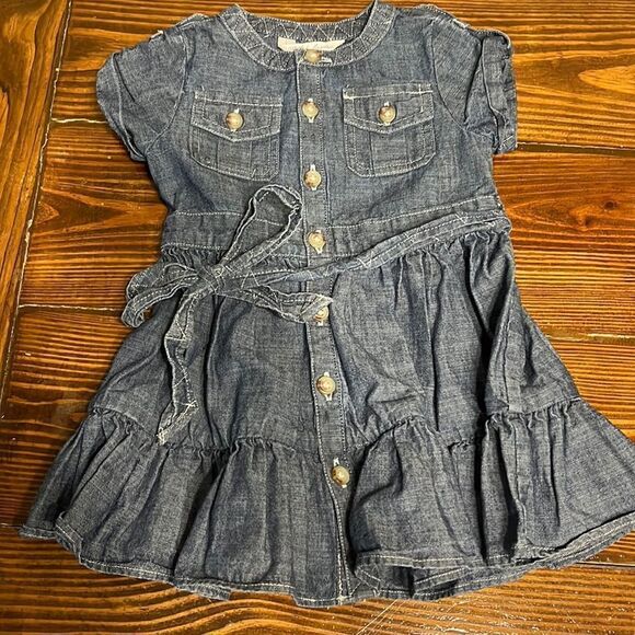 Ralph Lauren Short Sleeved Denim Dress w/belt Size 9 months - Picture 1 of 6
